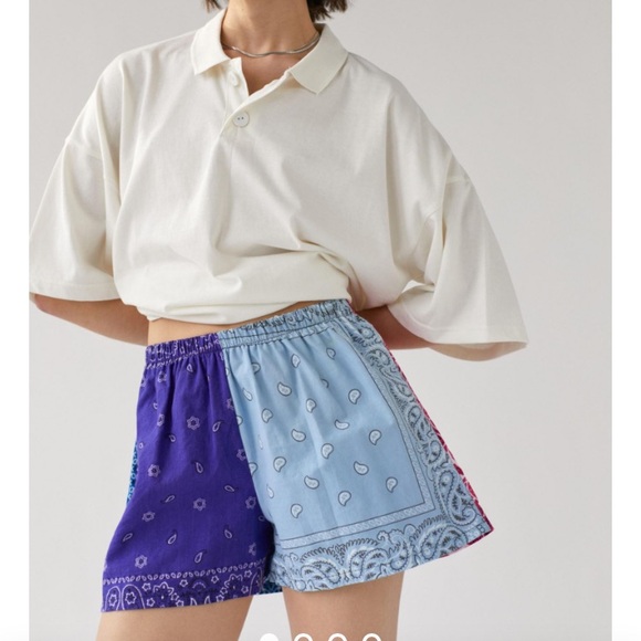 Urban Outfitters Urban Renewal Recycled Bandana Print Pull-On Short NWT - Picture 2 of 7